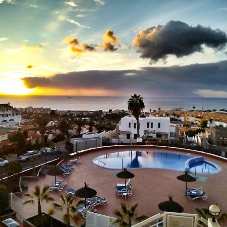 Sunny Apartment Colina Blanca Адехе Екстериор снимка